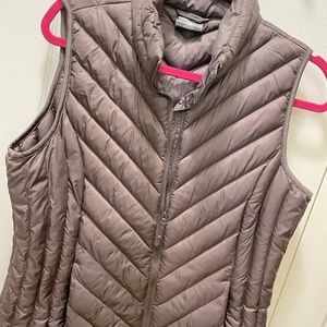 Ladies lightweight vest